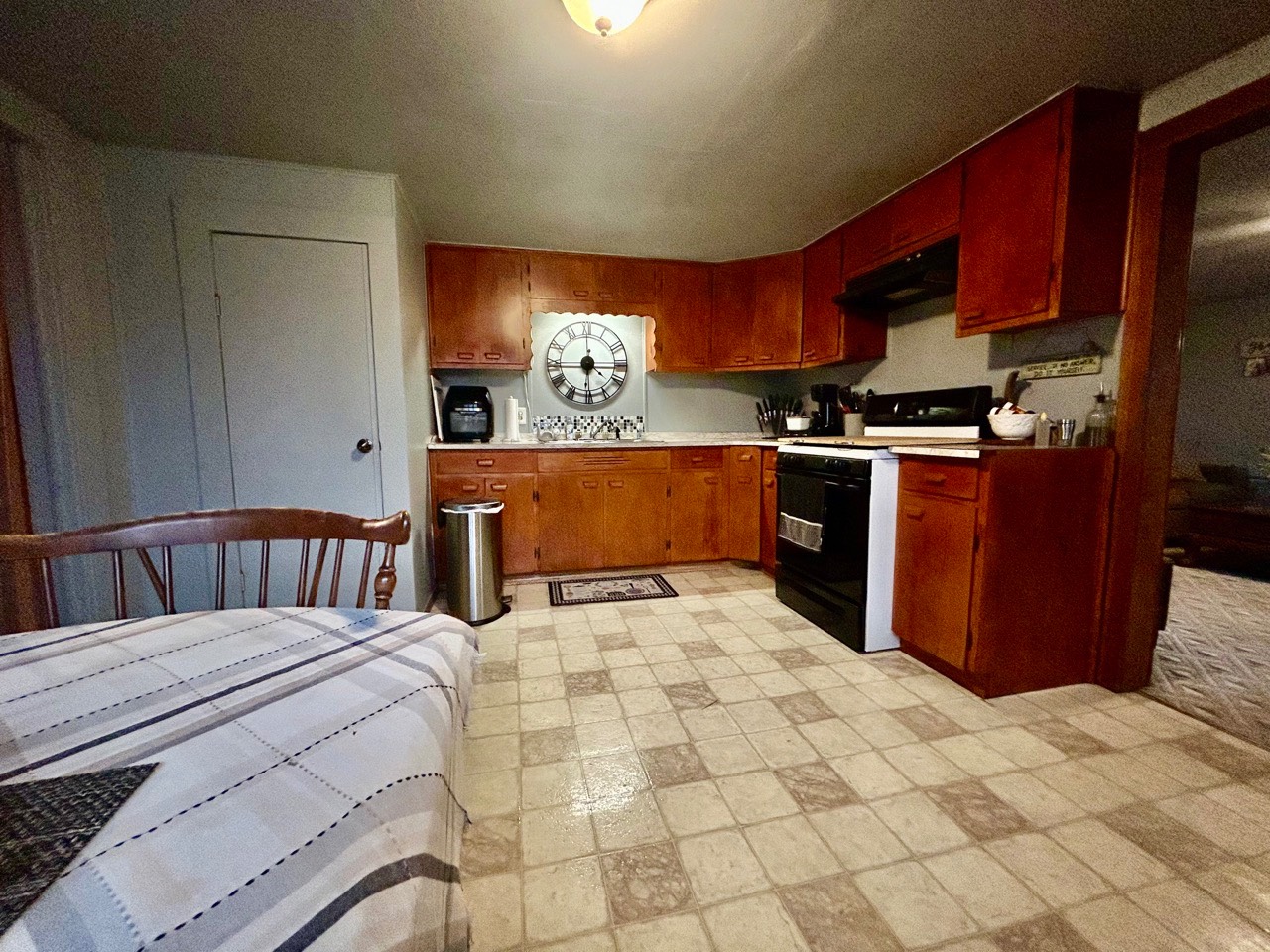 2950 Cr 2600, Independence, KS, 67301