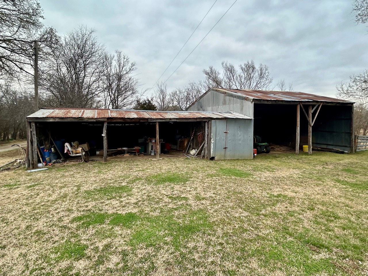2950 Cr 2600, Independence, KS, 67301