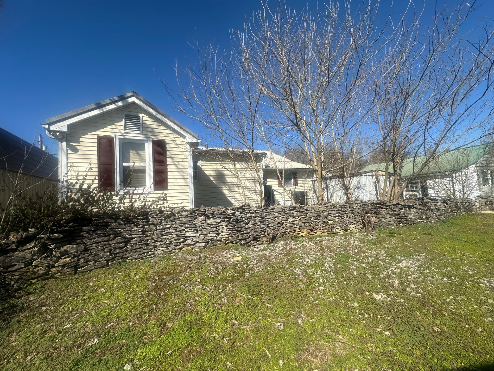 204 Buckner Hill Rd