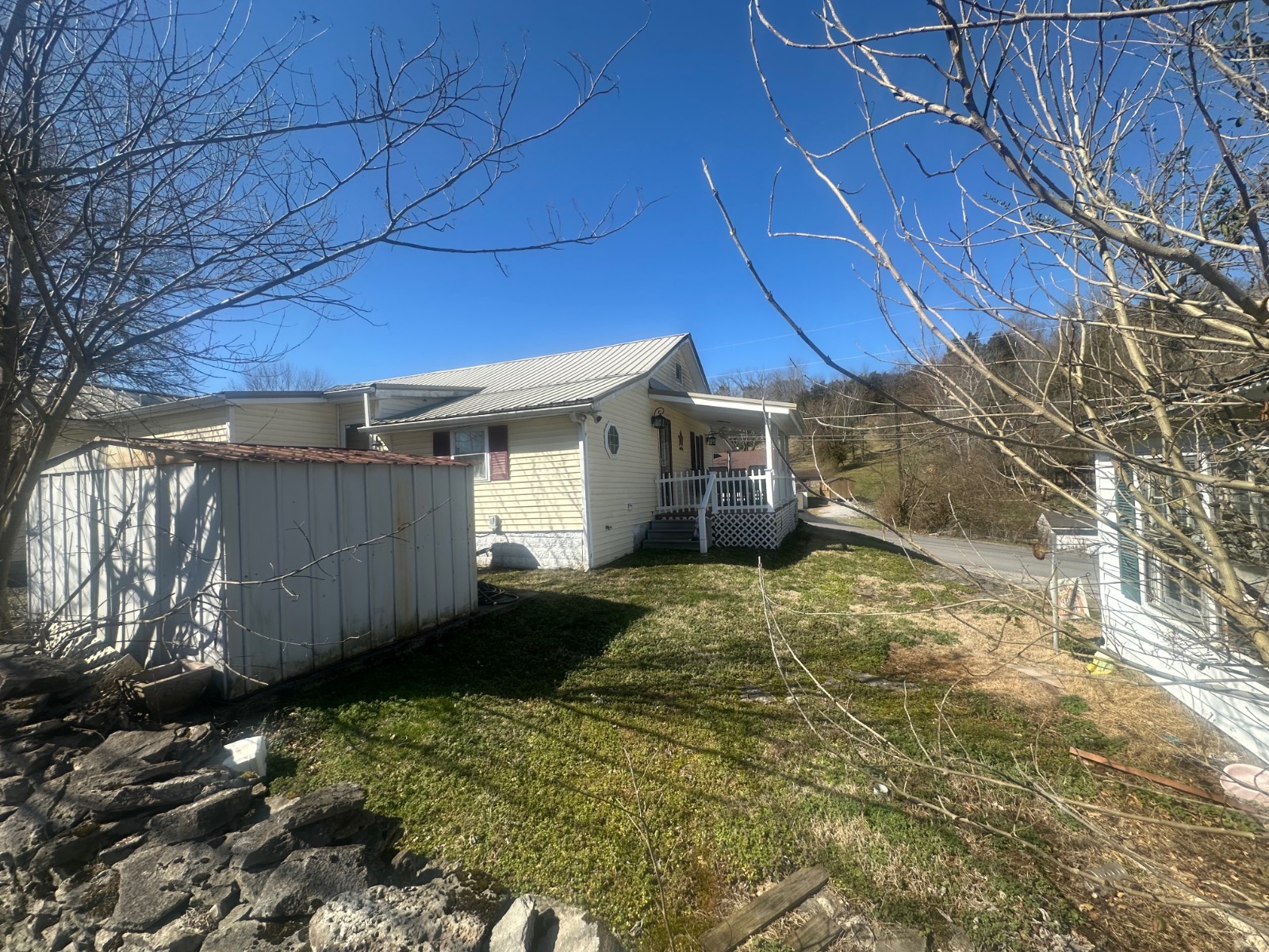 204 Buckner Hill Rd