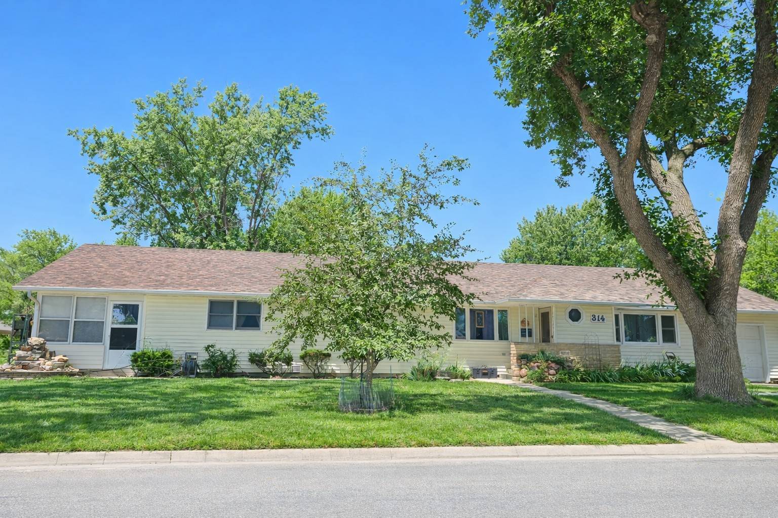 00000 120th St, Seneca, KS, 66538