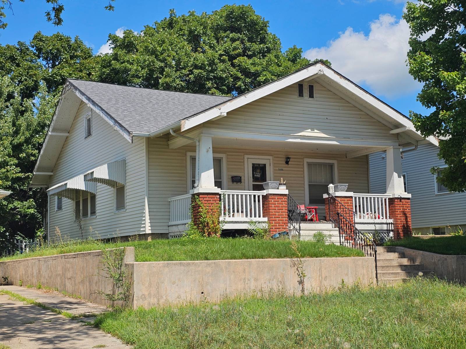 A-10; 100 Prairie View Cov