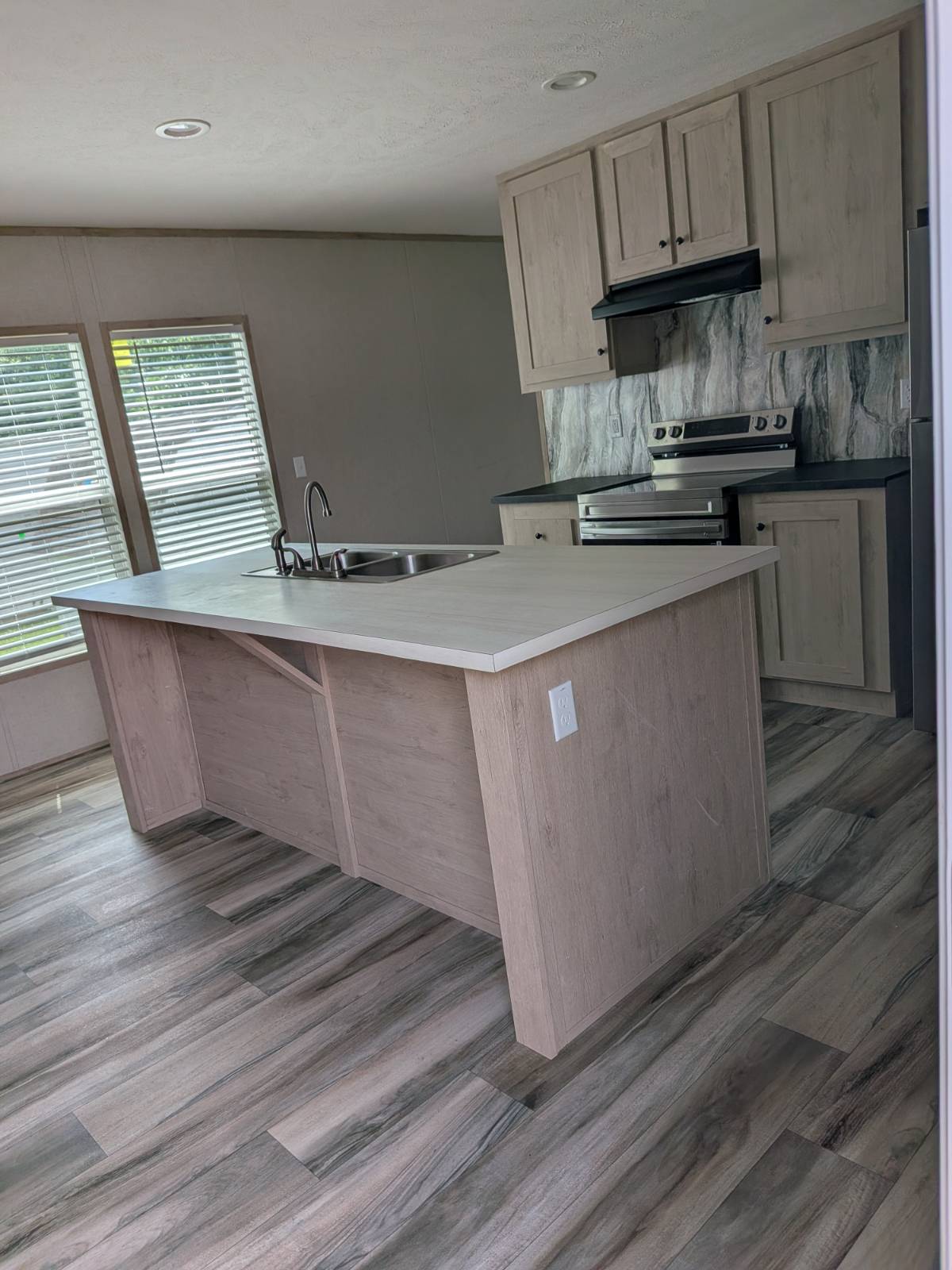 housing solutions, quality mobile home living, communities designed for everyday living, resident-focused living, homeownersh