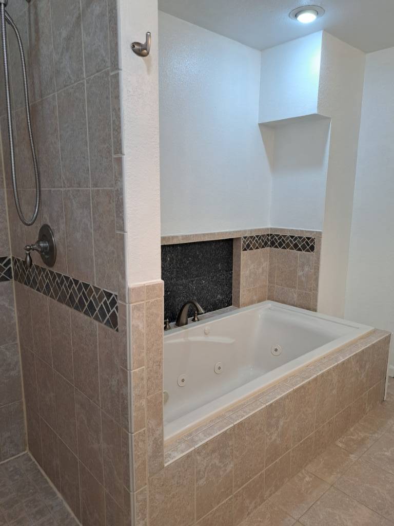 Photo 14 of 28 of home listing at 740 Parry Drive, Chadron, NE 69337