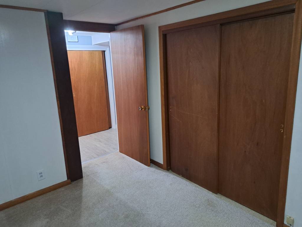 Photo 21 of 28 of home listing at 740 Parry Drive, Chadron, NE 69337