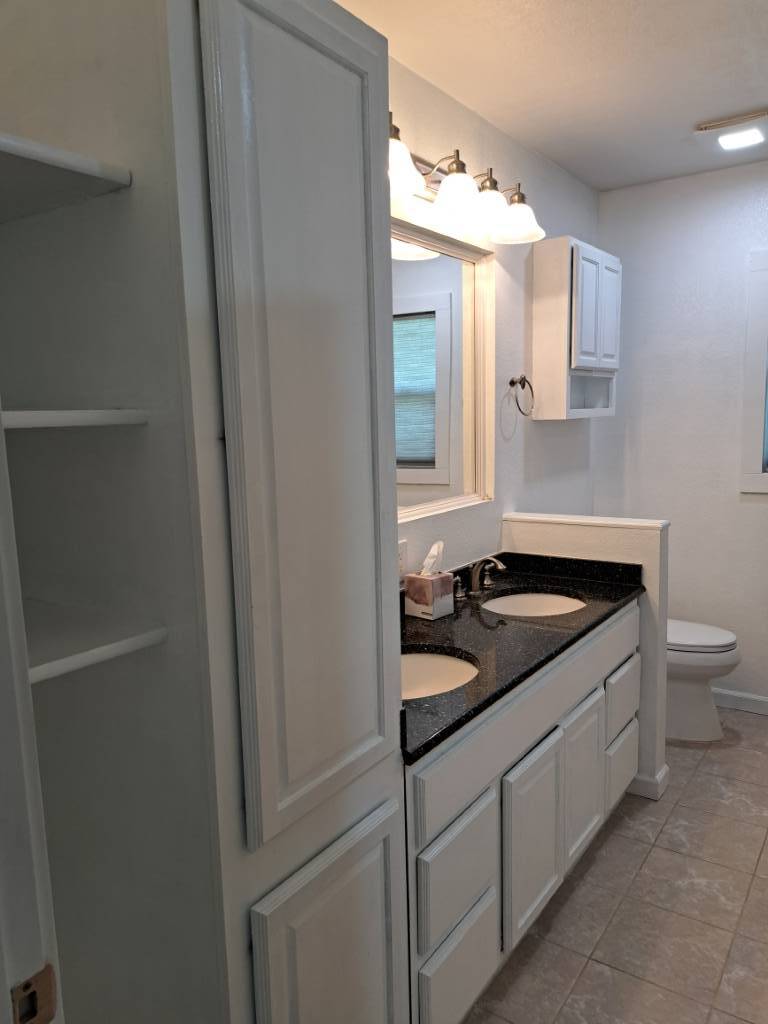 Photo 13 of 28 of home listing at 740 Parry Drive, Chadron, NE 69337