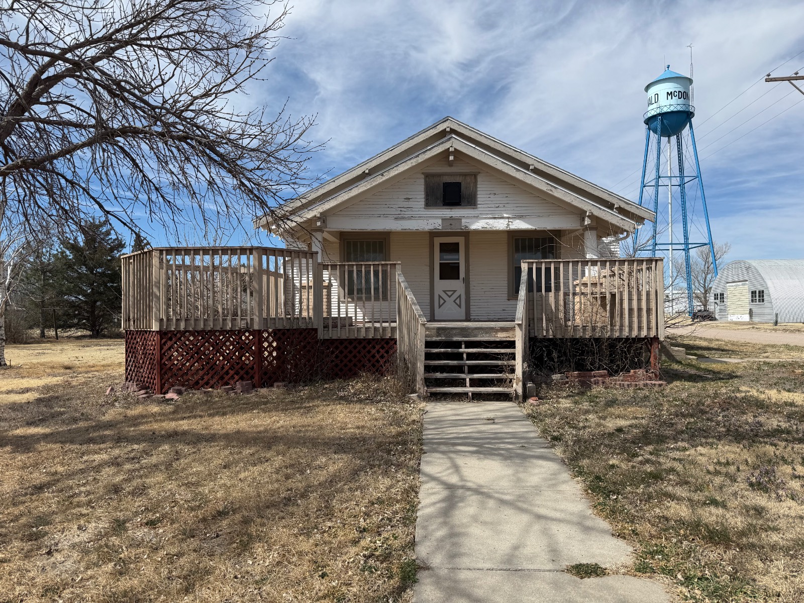 A-10; 100 Prairie View Cov