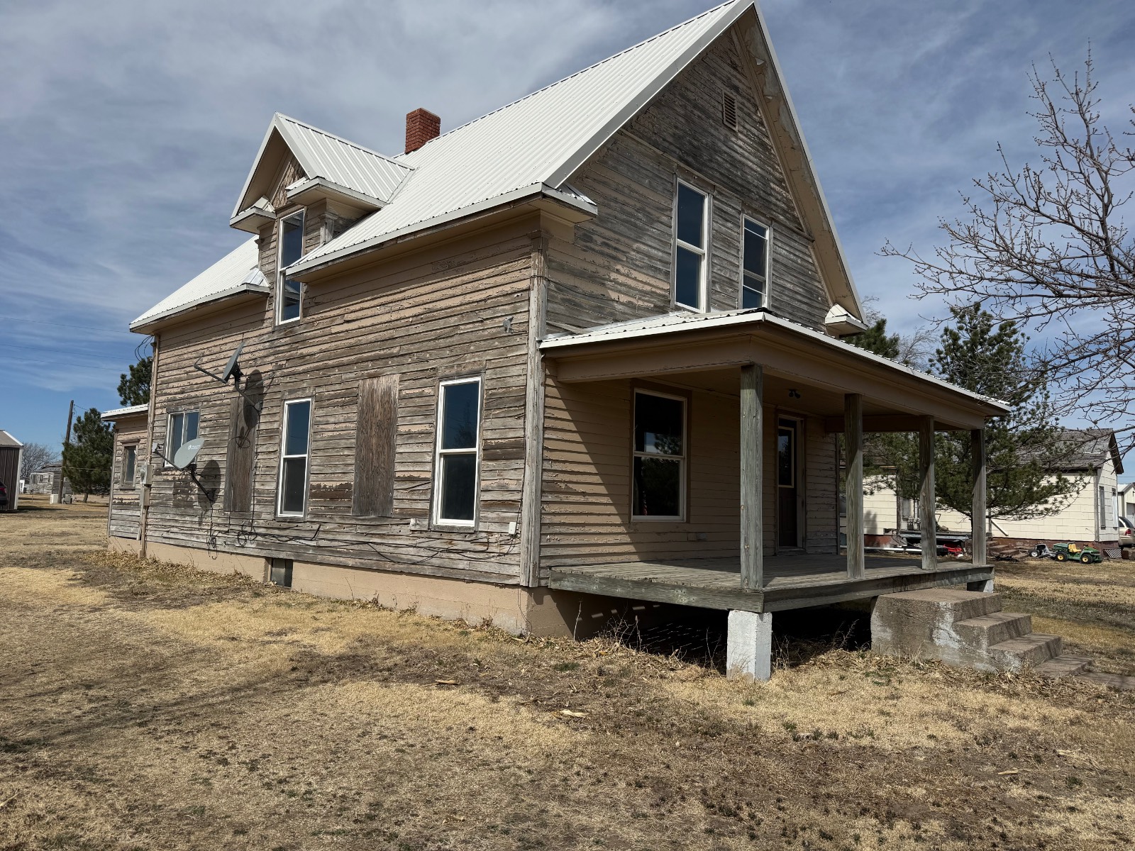 A-10; 100 Prairie View Cov