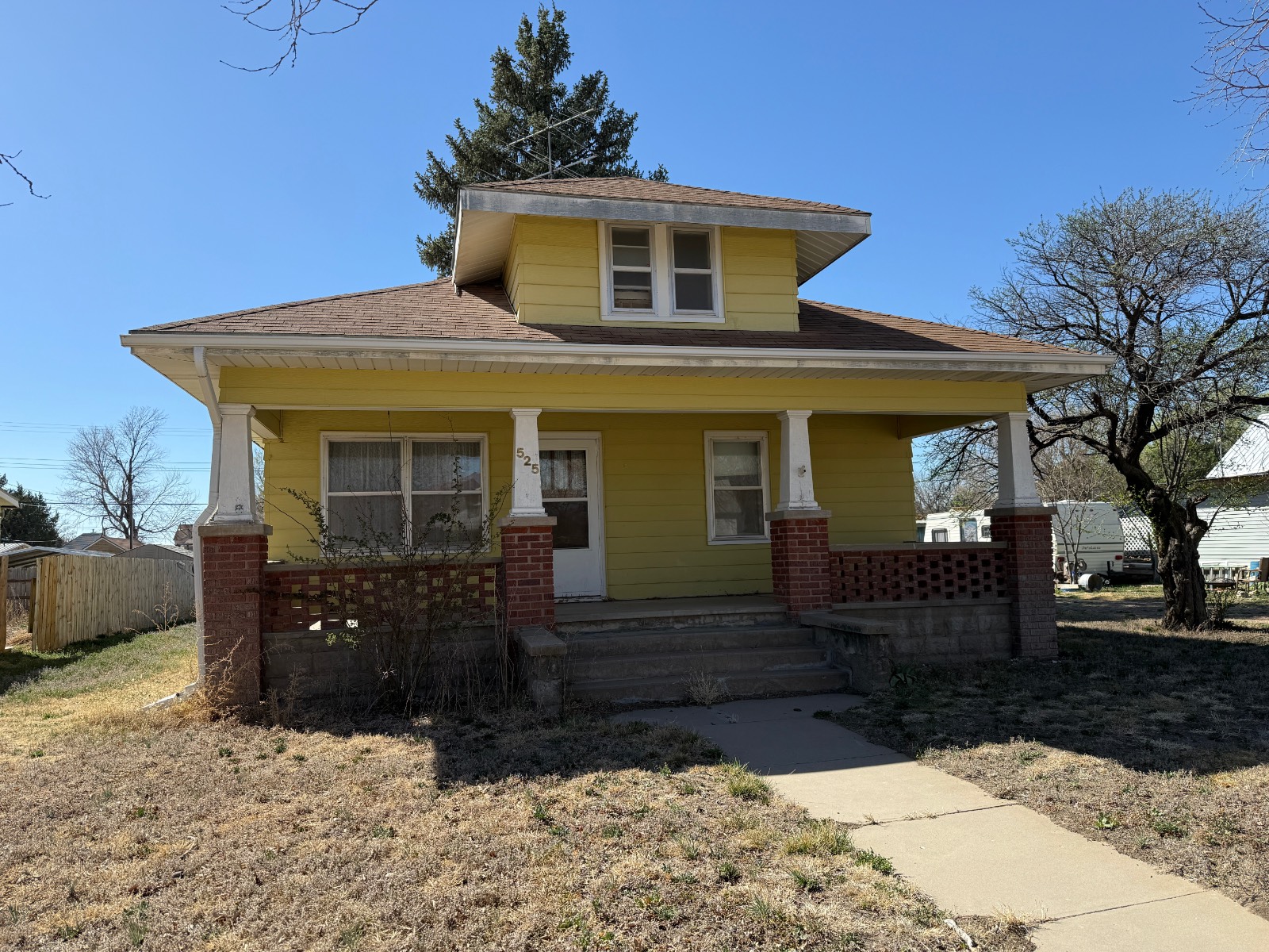 A-10; 100 Prairie View Cov