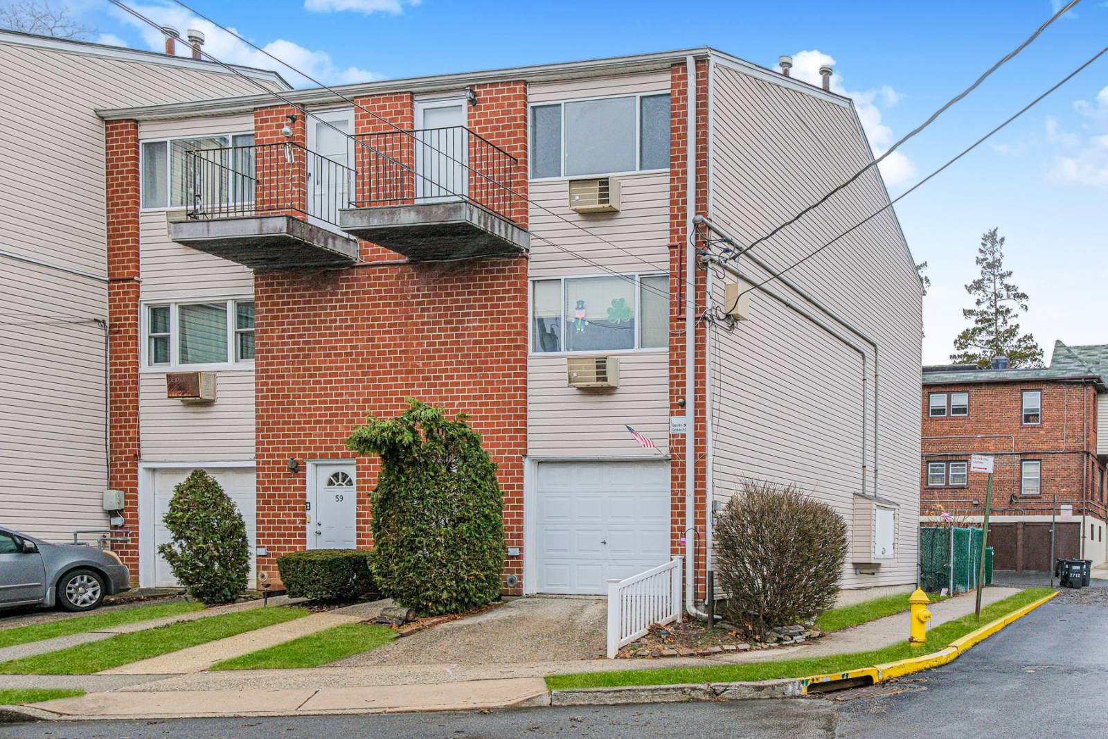 Photo of 61 Francine court #B, Staten Island, NY 10306