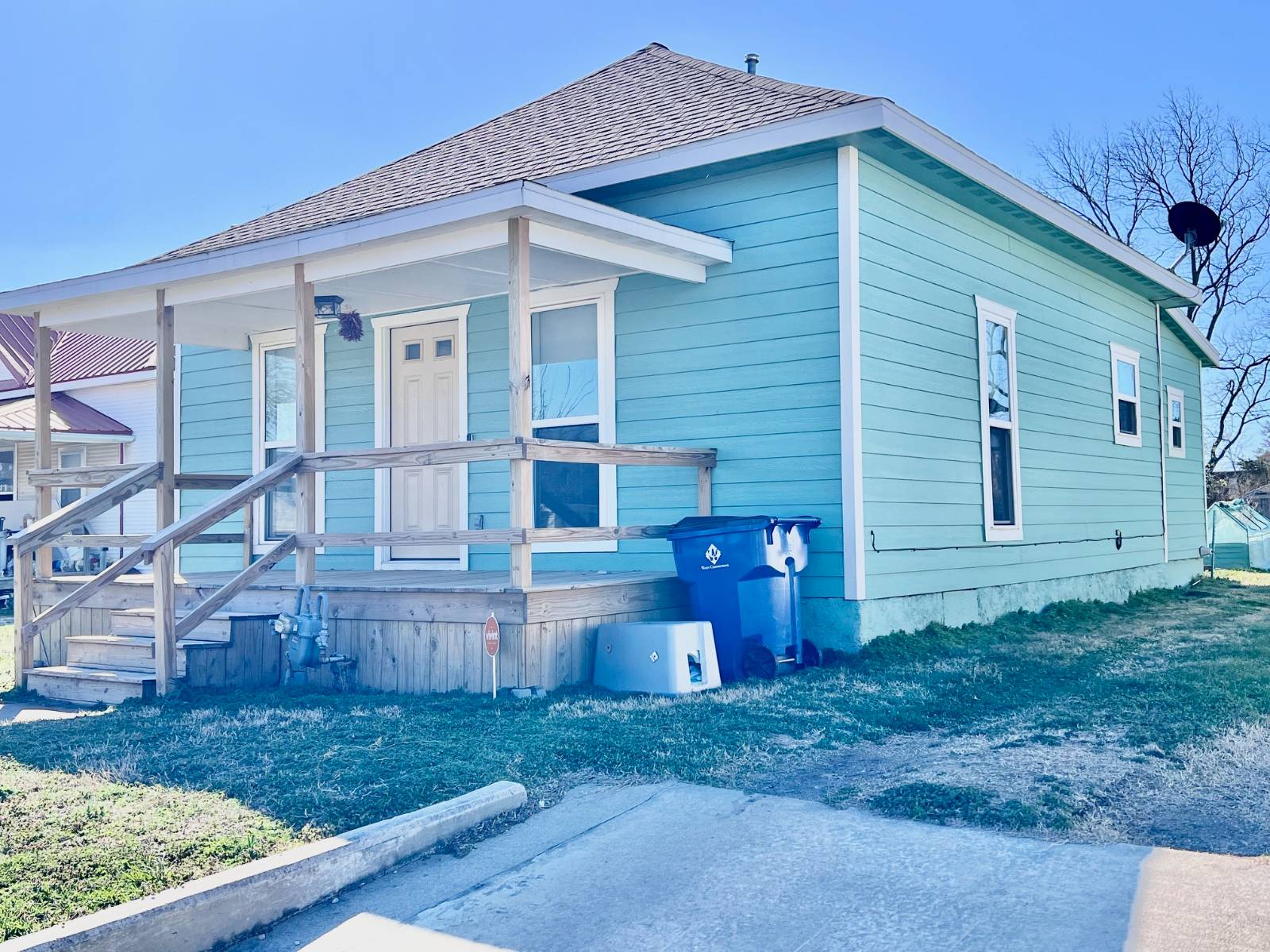 A-10; 100 Prairie View Cov