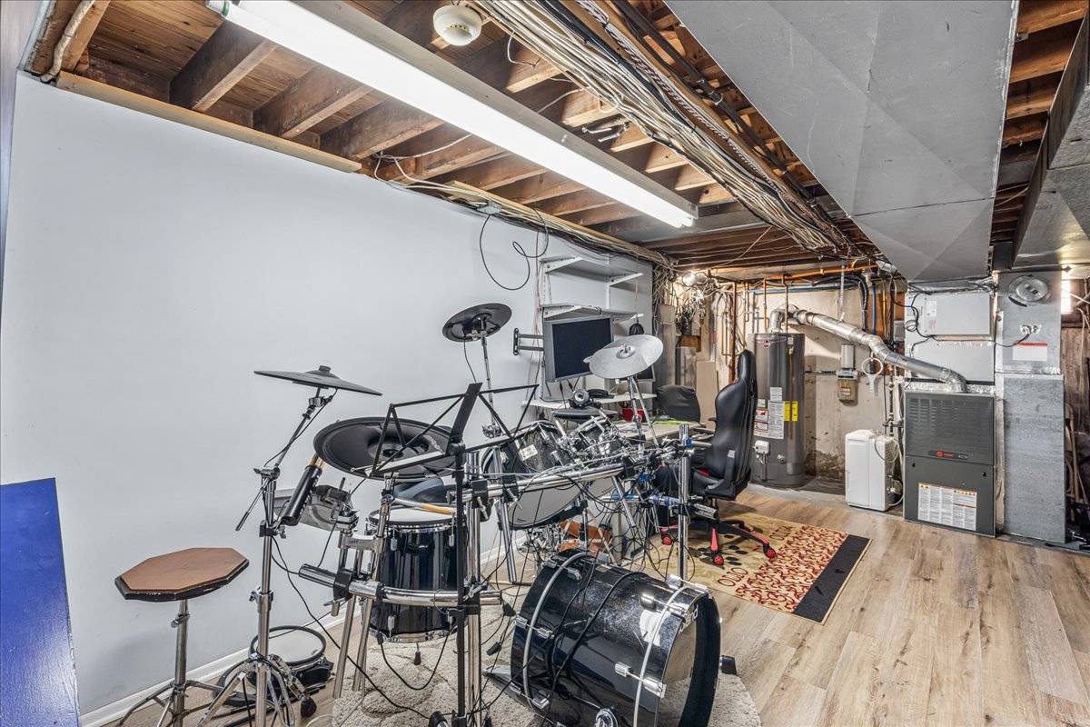 4 Andover Pl, Huntington, NY, 11743