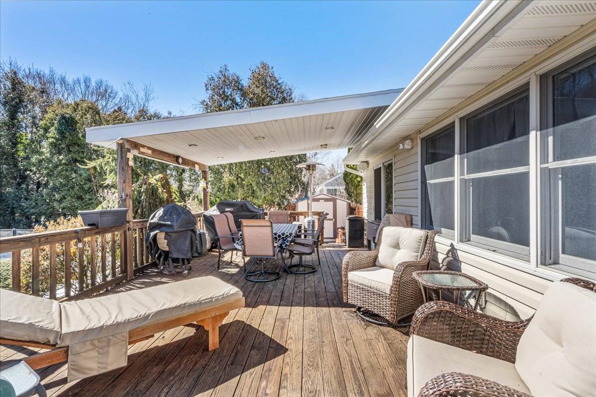 4 Andover Pl, Huntington, NY, 11743