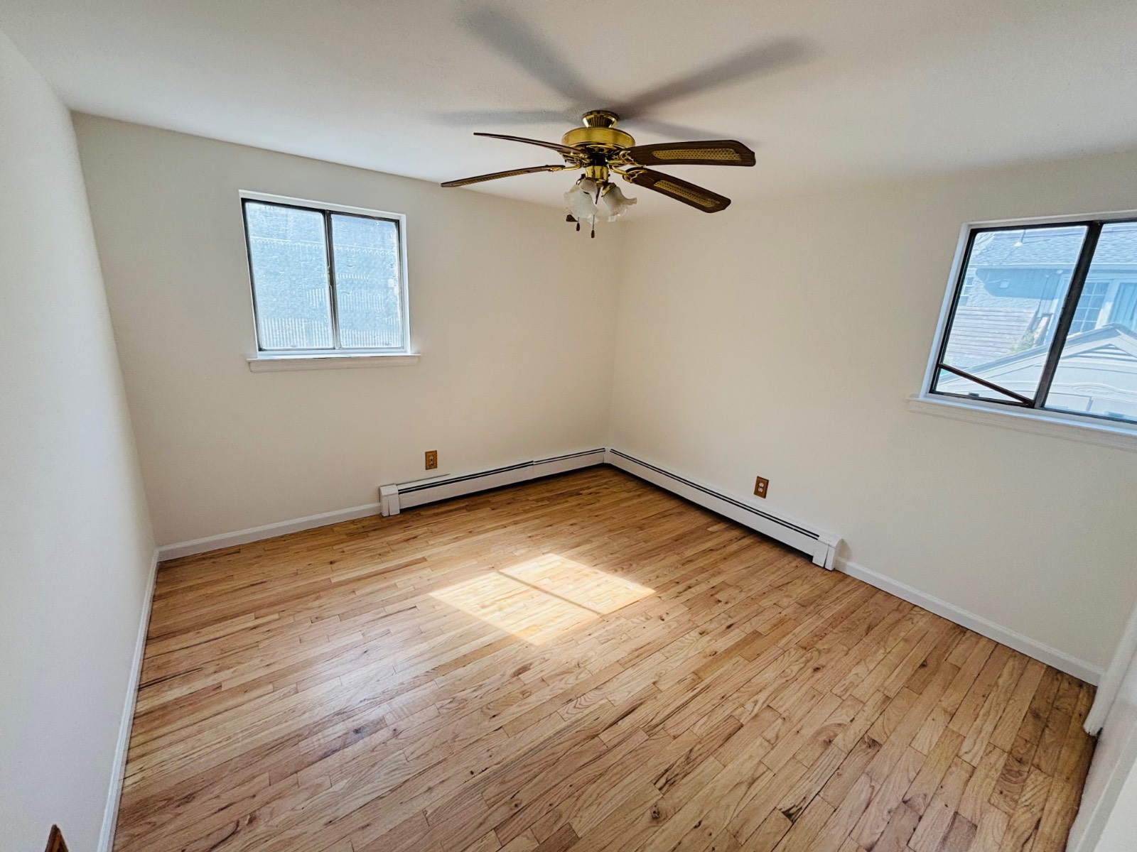 21 Anstice st, Oyster Bay, NY, 11771