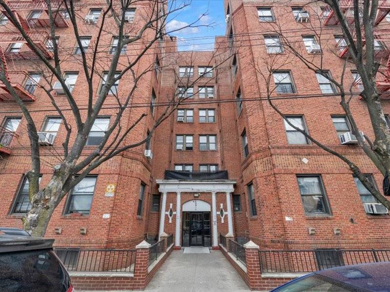 909 East 29th Street, UNIT&nbsp;2E, Brooklyn, NY, 11210