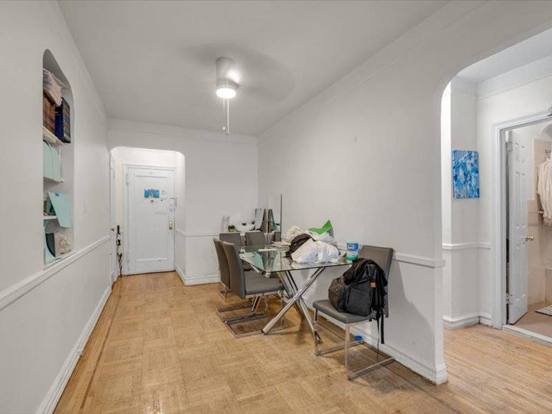 909 East 29th Street, UNIT&nbsp;2E, Brooklyn, NY, 11210