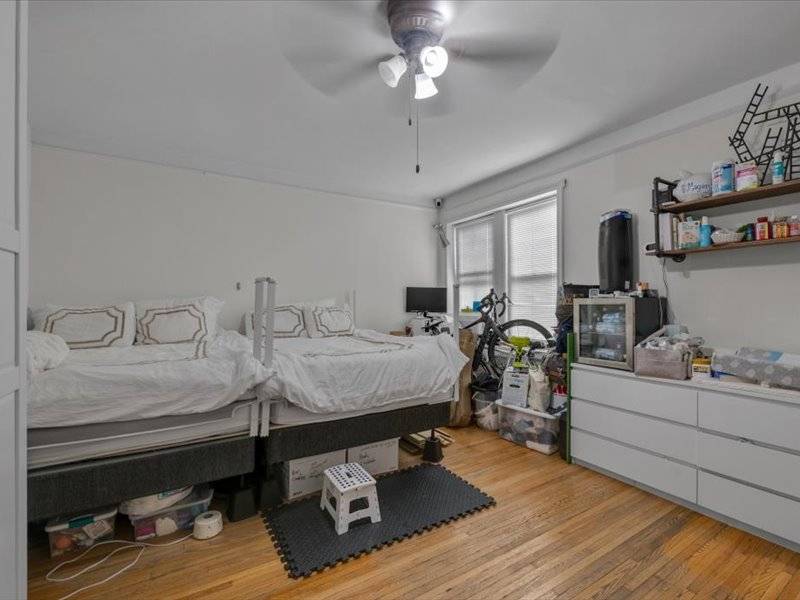 909 East 29th Street, UNIT&nbsp;2E, Brooklyn, NY, 11210