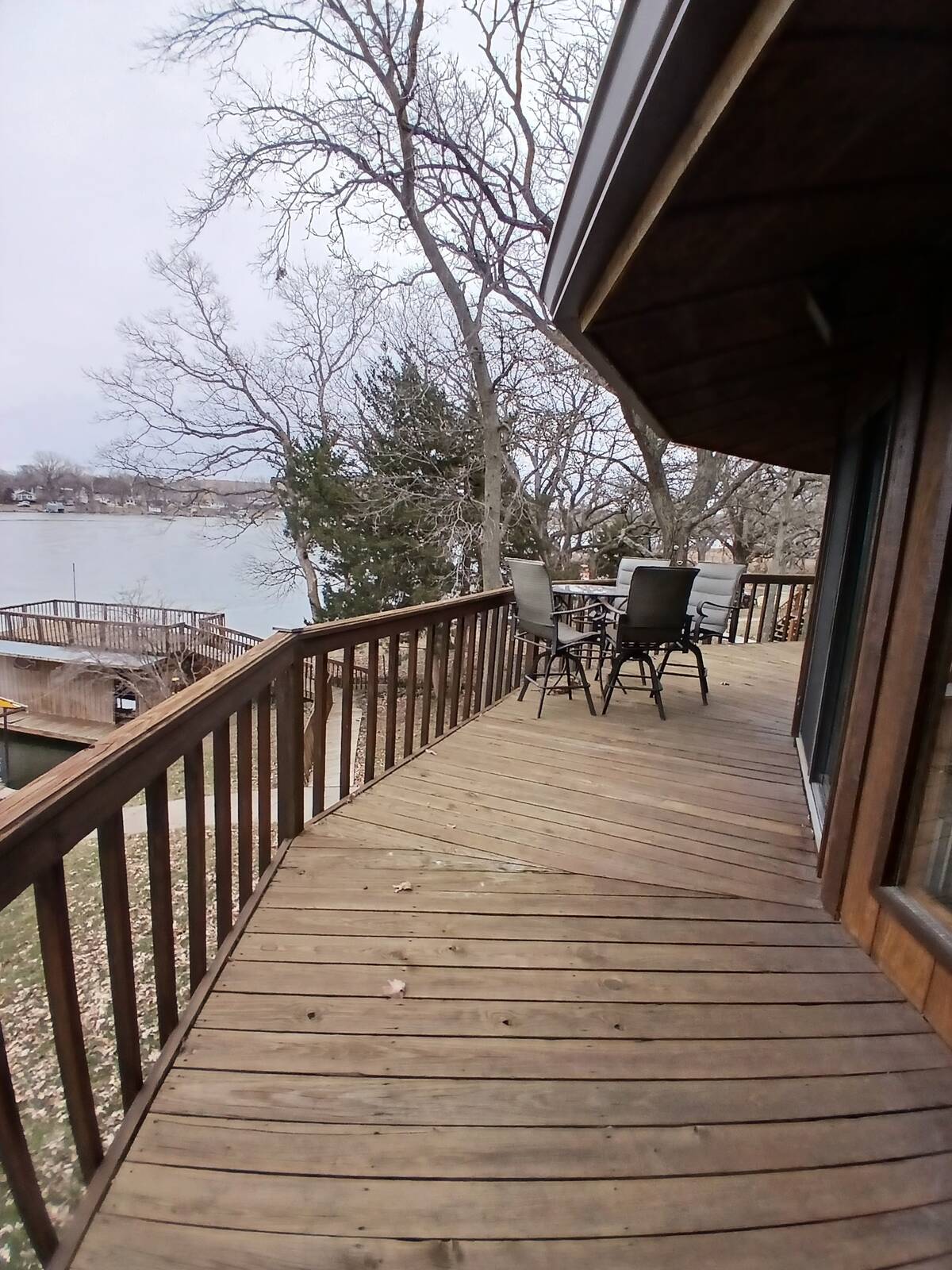 76 Lakeview Circle, Alma, KS, 66401