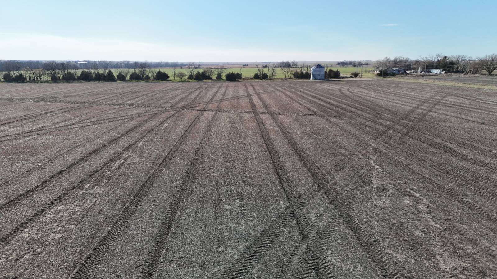 100 Rd 147, Emporia, KS, 66801