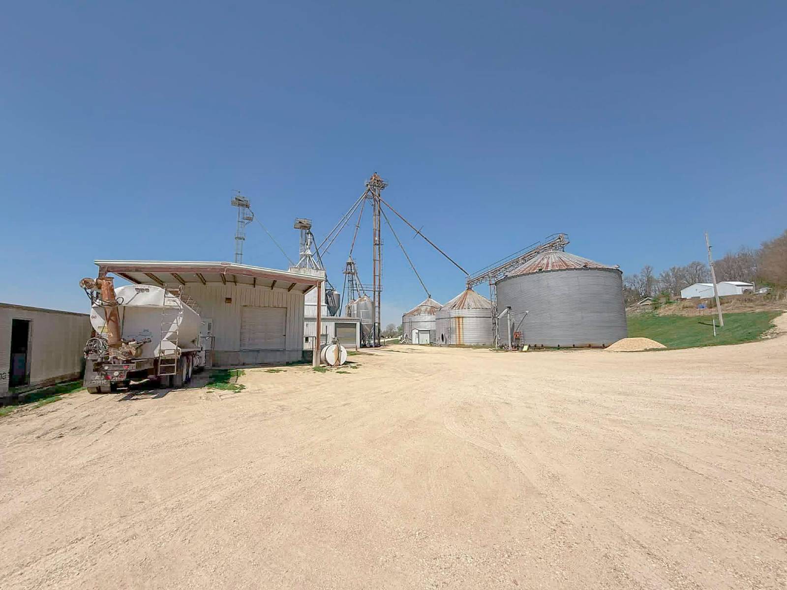 1008 East 92 Street, Brooklyn, NY, 11236