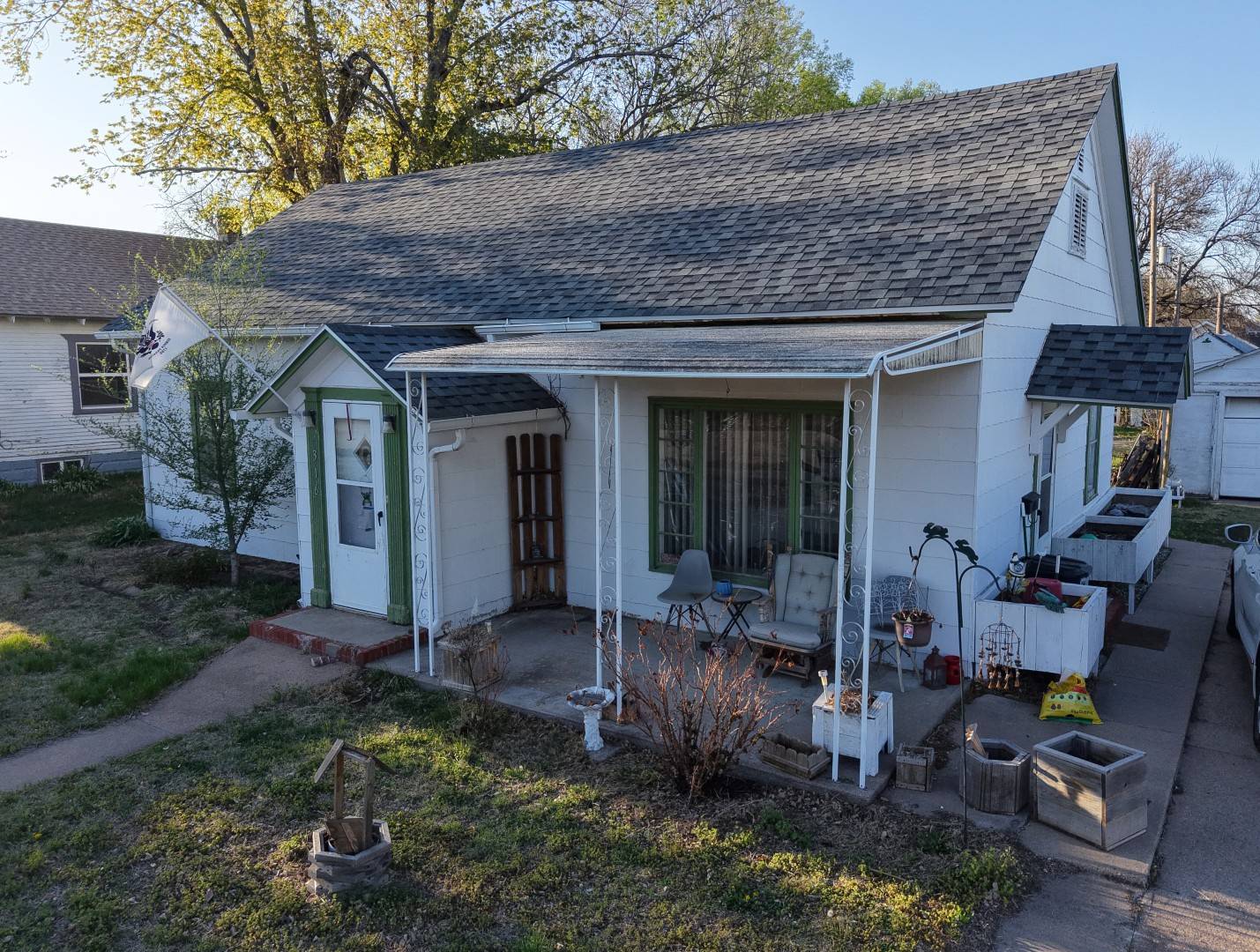 A-10; 100 Prairie View Cov