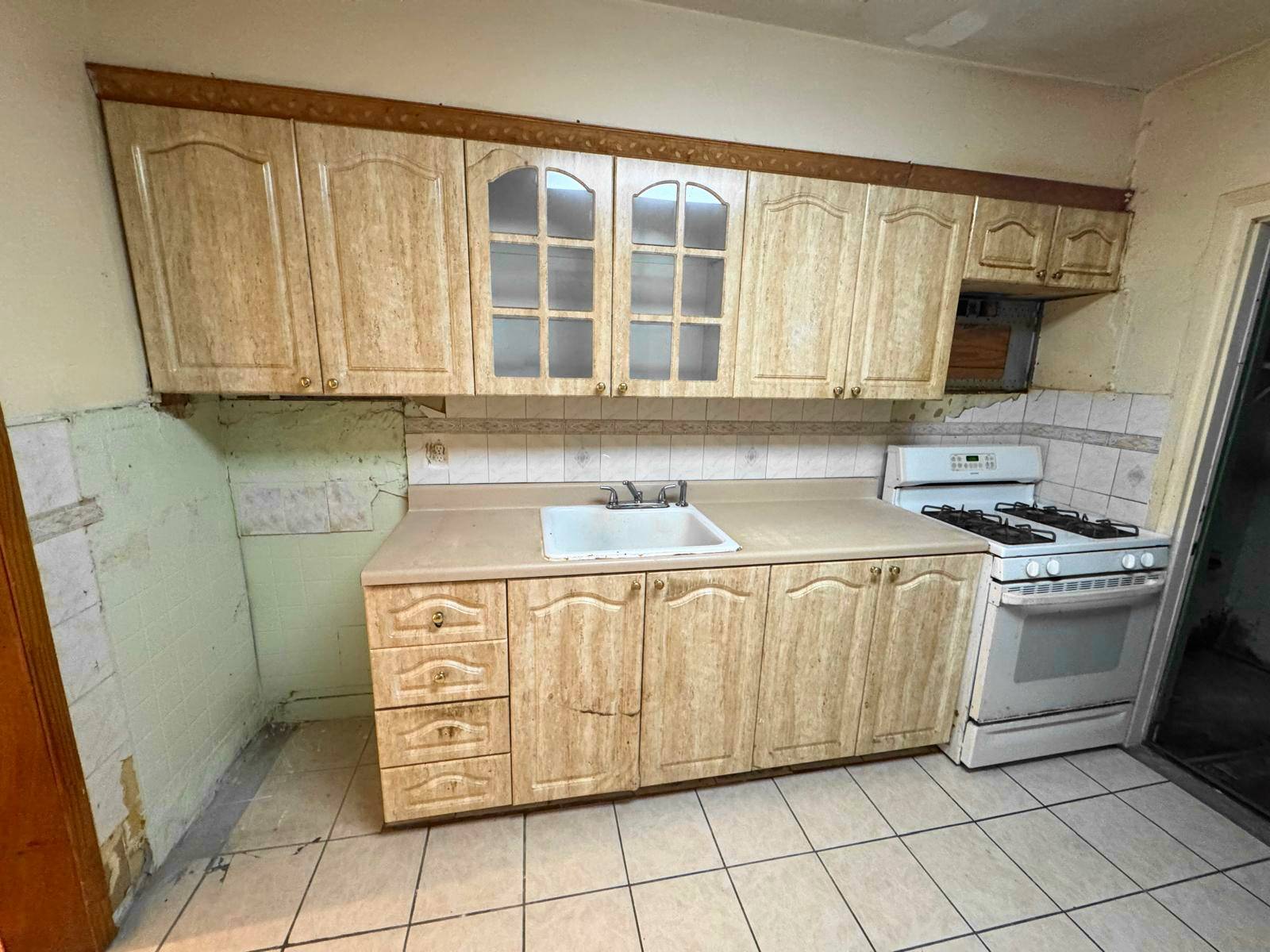 125 Crystal St, Brooklyn, NY, 11208