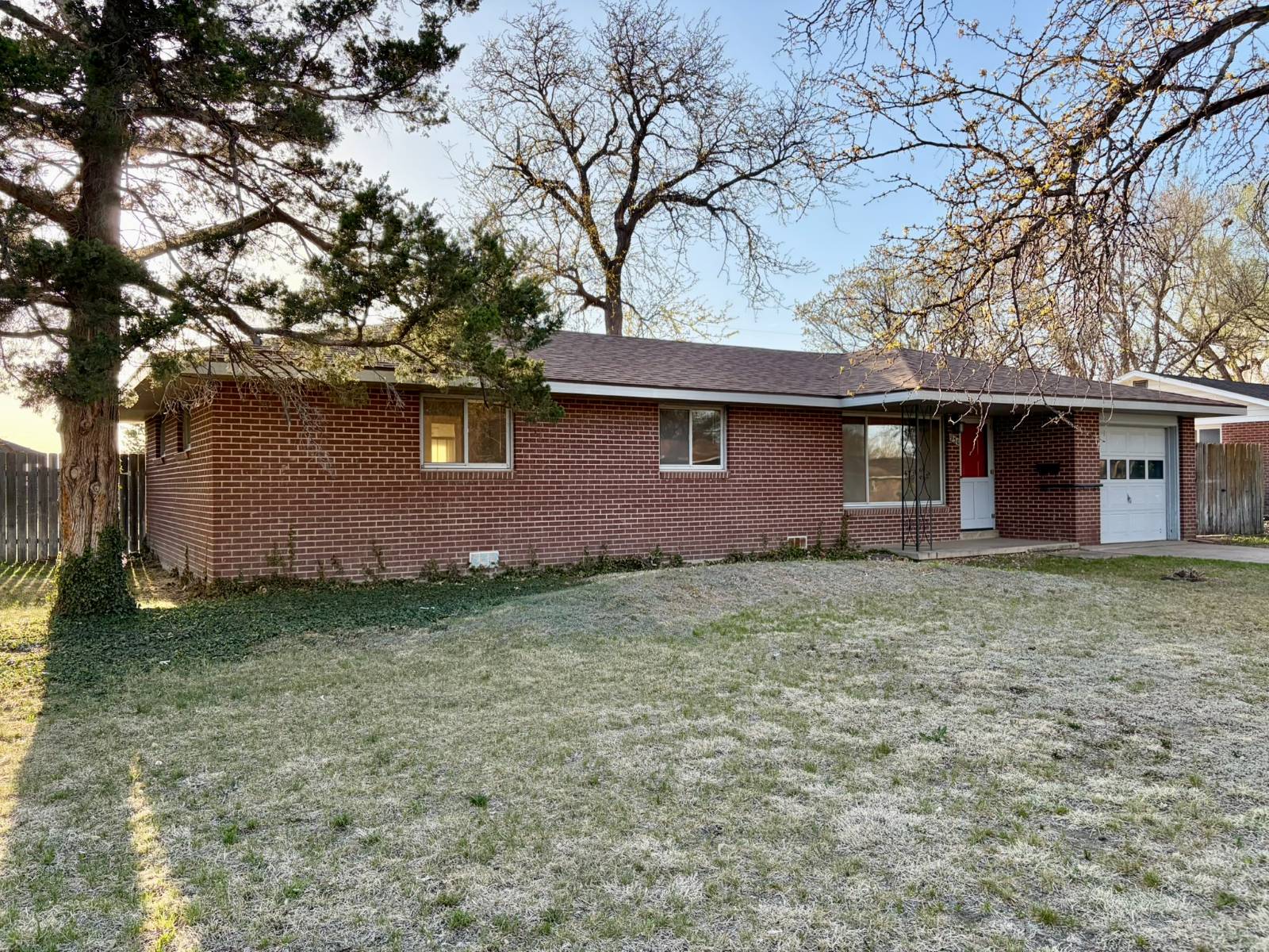 950 Mentlick Dr, Colby, KS, 67701