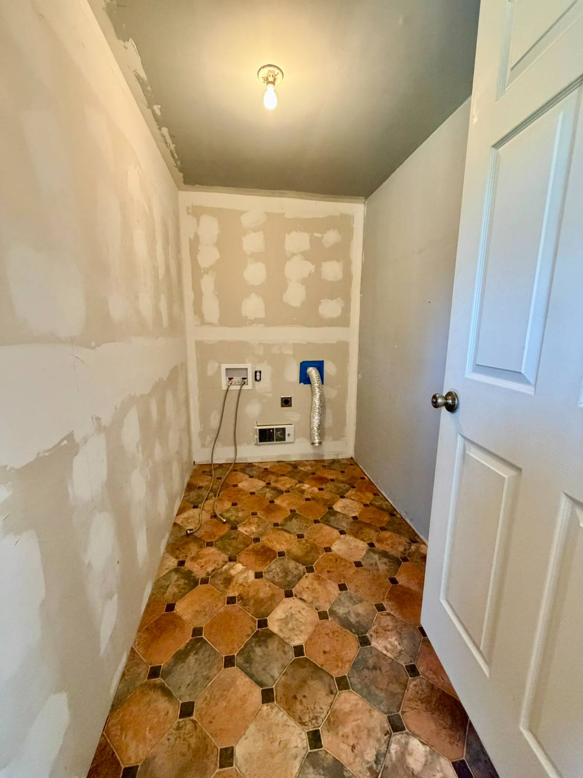 950 Mentlick Dr, Colby, KS, 67701