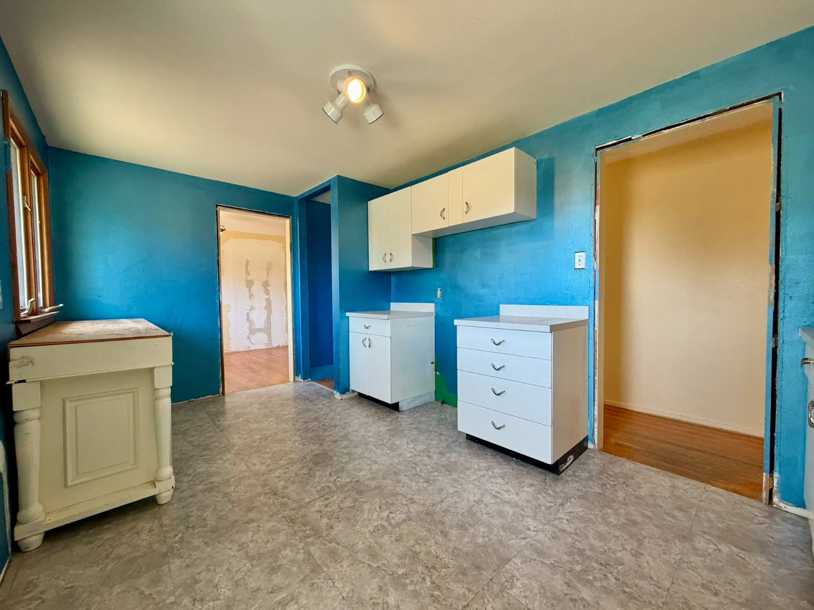 950 Mentlick Dr, Colby, KS, 67701