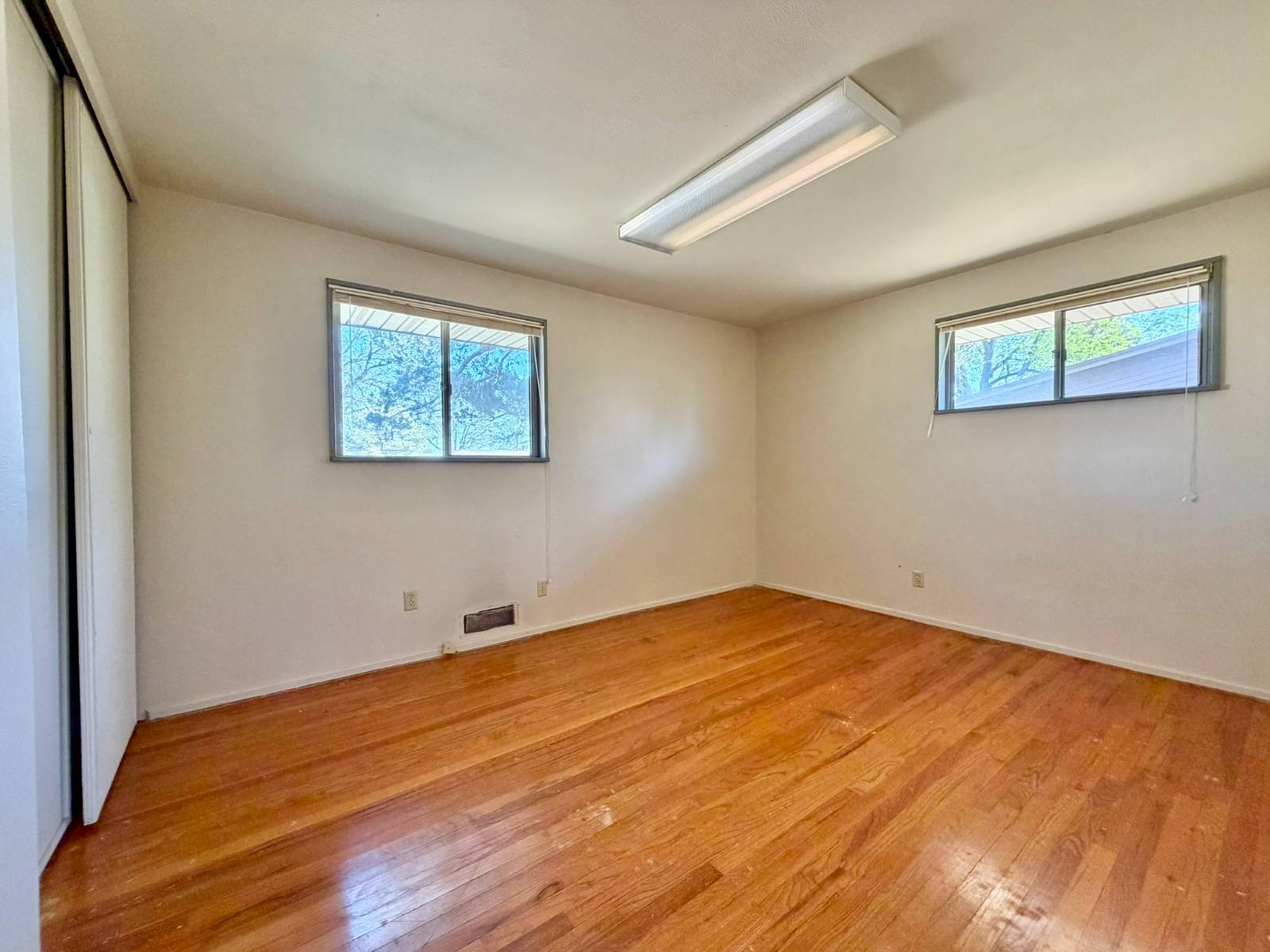 950 Mentlick Dr, Colby, KS, 67701