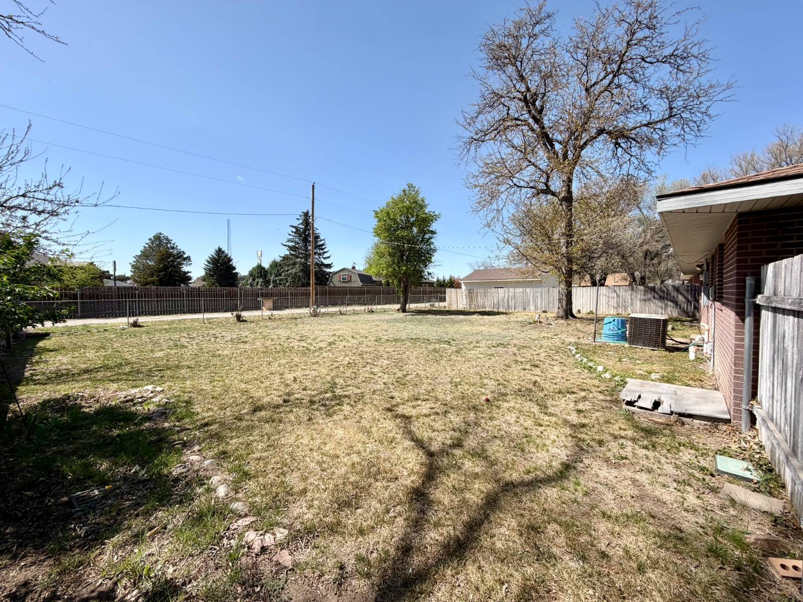 950 Mentlick Dr, Colby, KS, 67701