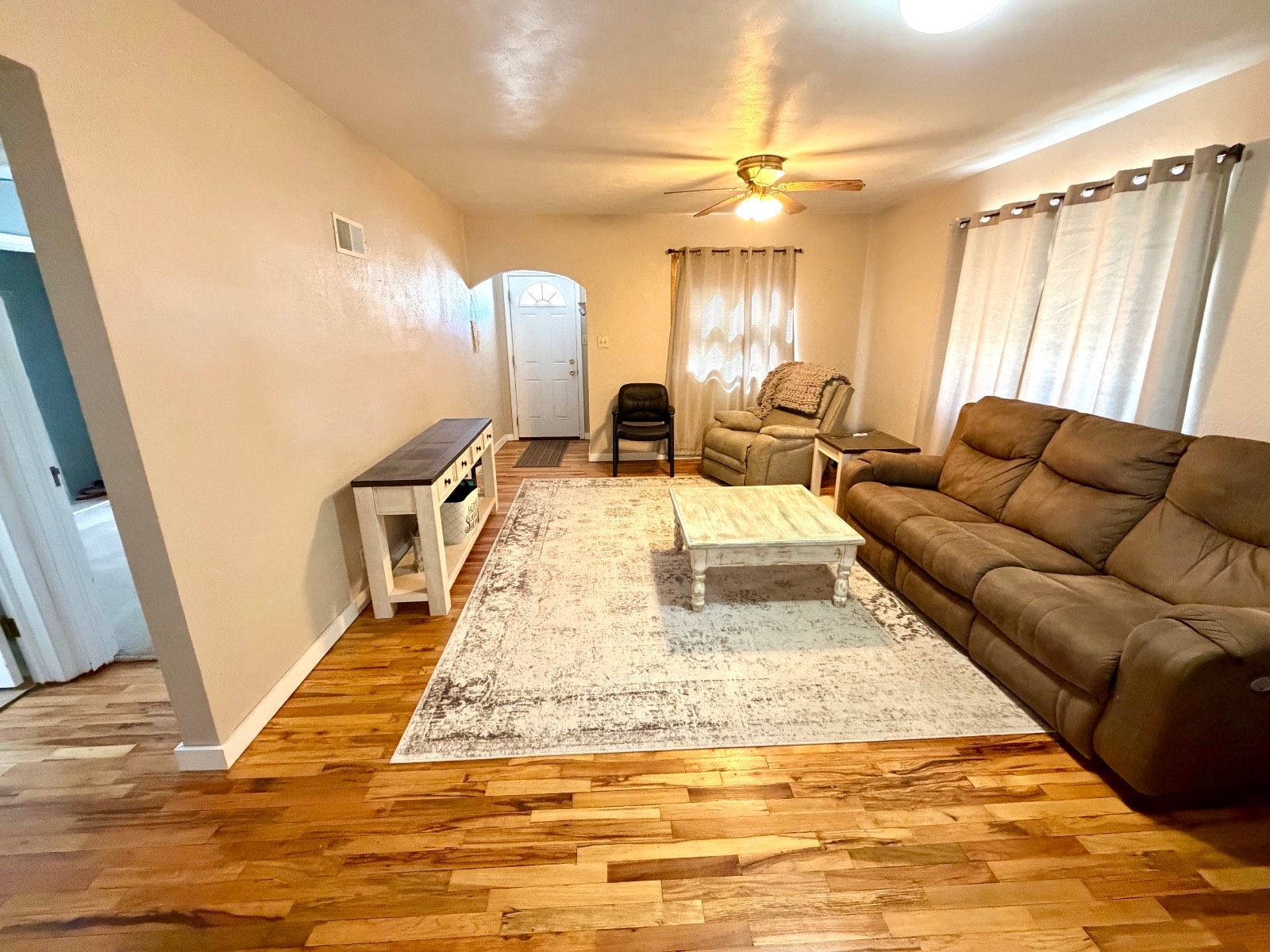 A-10; 100 Prairie View Cov