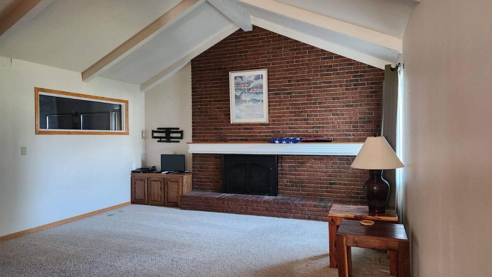 Photo 6 of 43 of home listing at 1422 Jay Street, St Paul, NE 68873