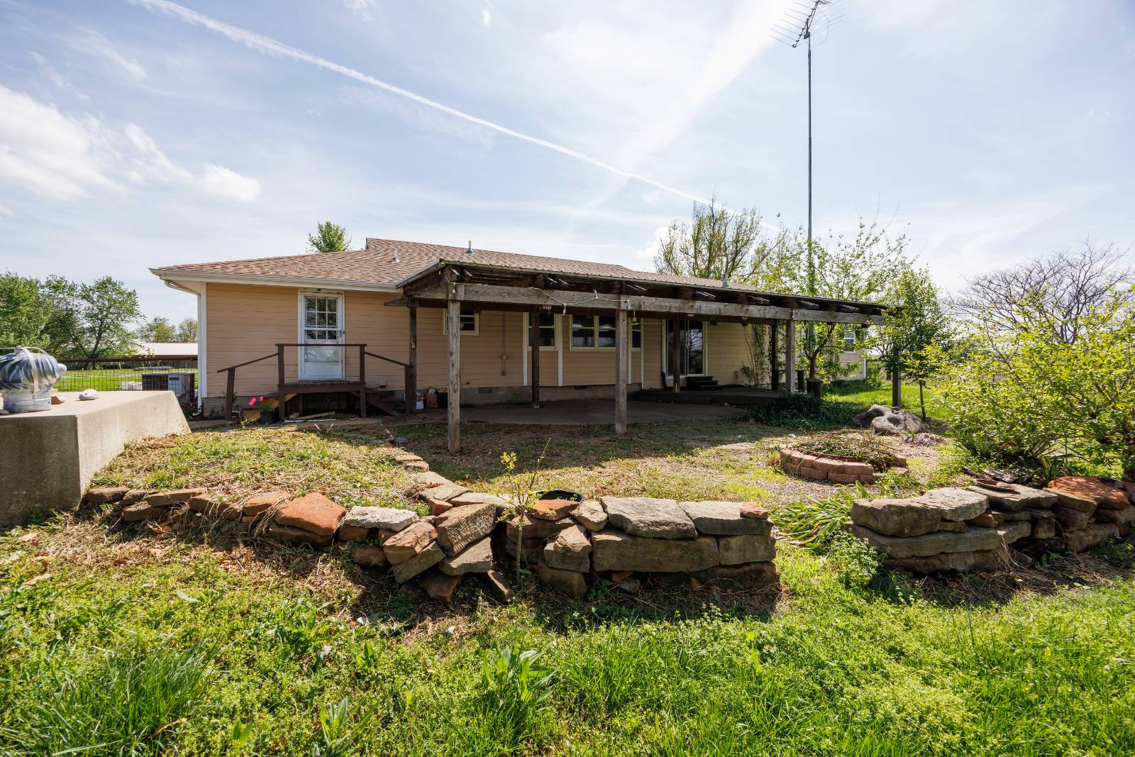 4557 E HWY 160, Independence, KS, 67301
