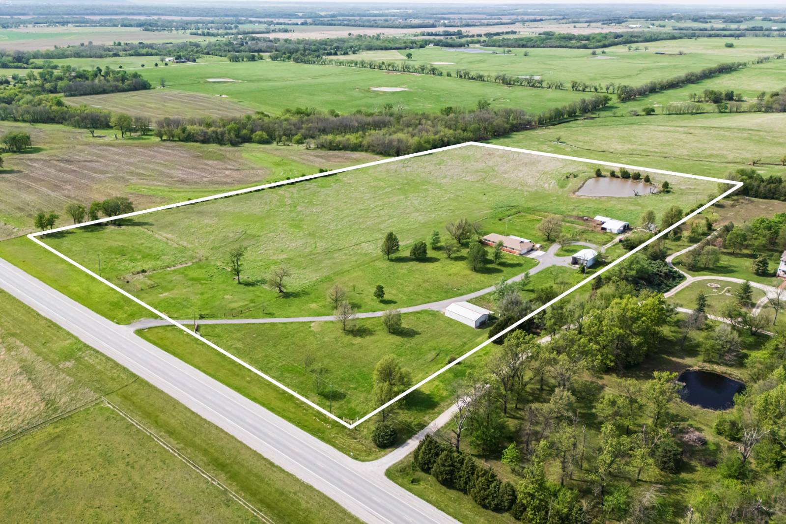 4557 E HWY 160, Independence, KS, 67301