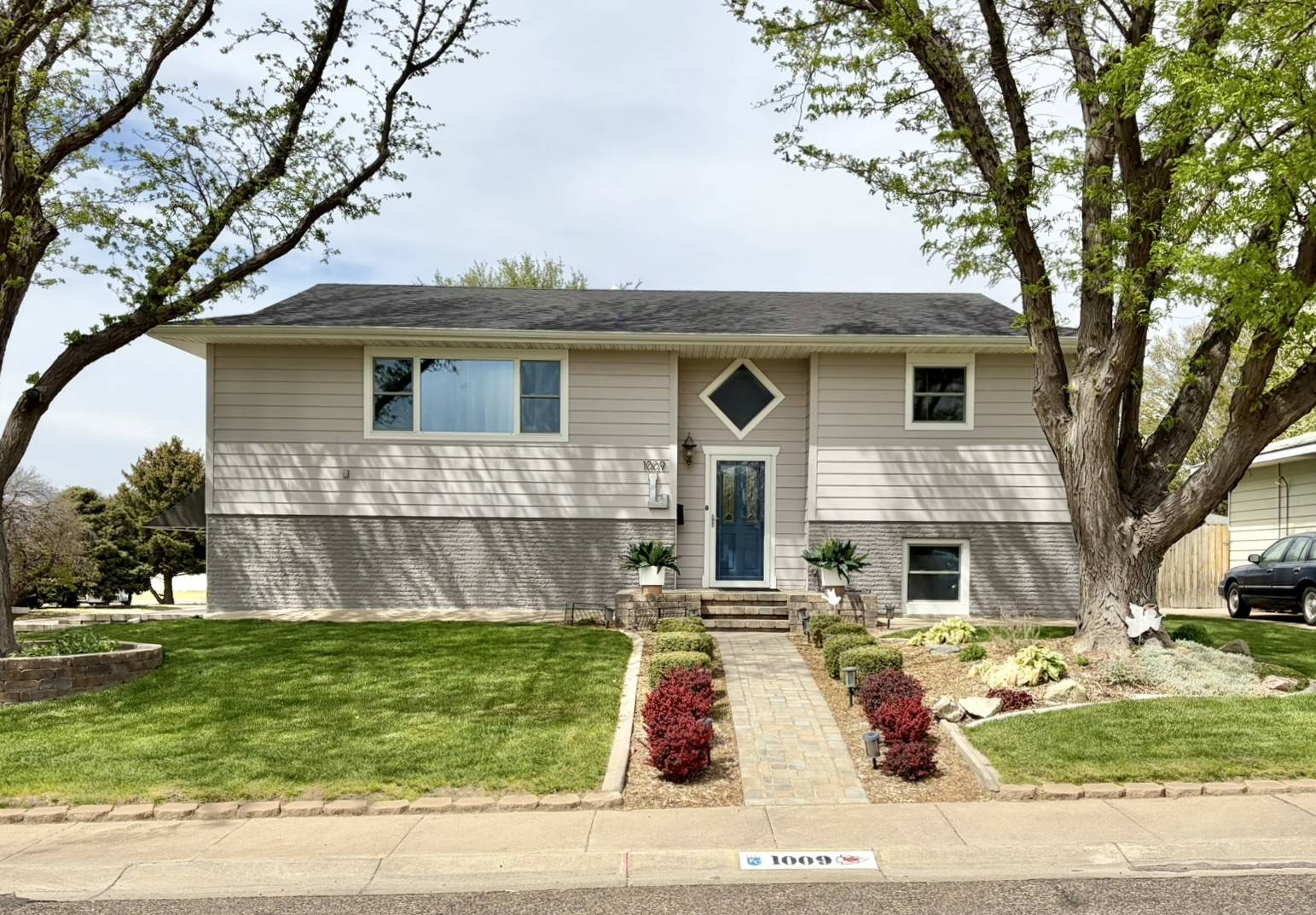 950 Mentlick Dr, Colby, KS, 67701