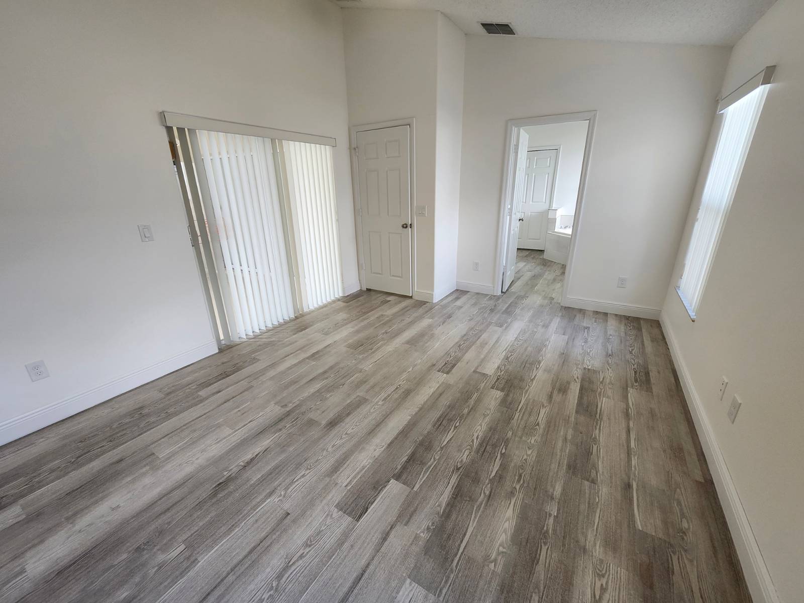 4694 Prairie Point Blvd., Kissimmee, FL 34746