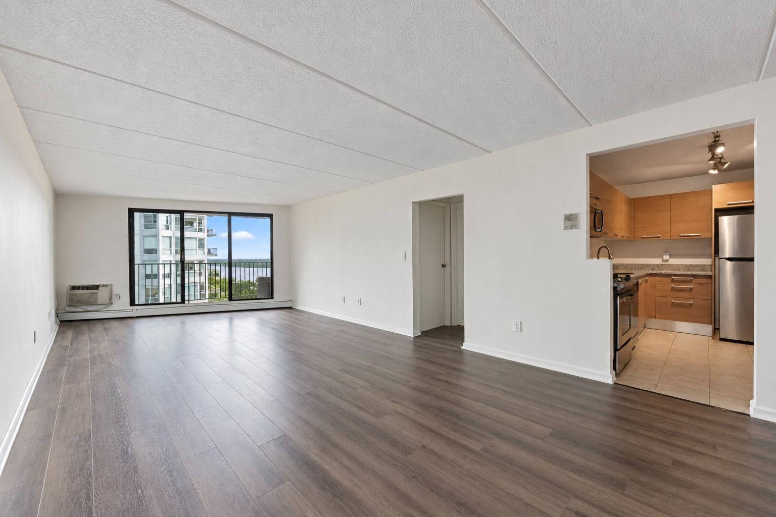 1155 Warburton Avenue, #7H