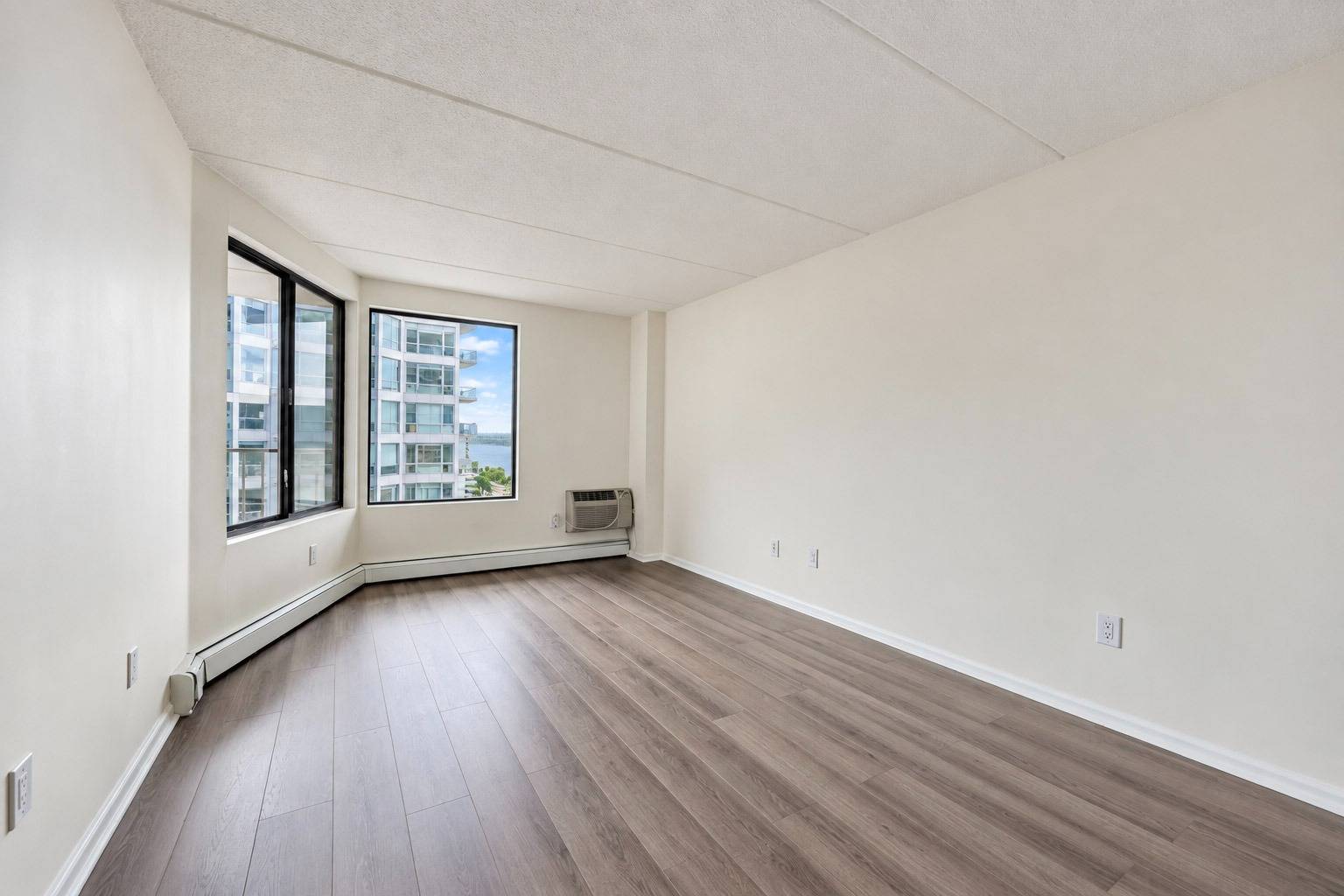 1155 Warburton Avenue, #7H