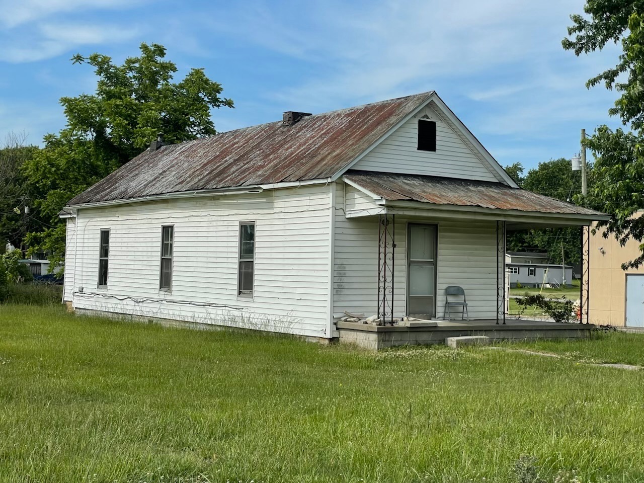 614 Main Street