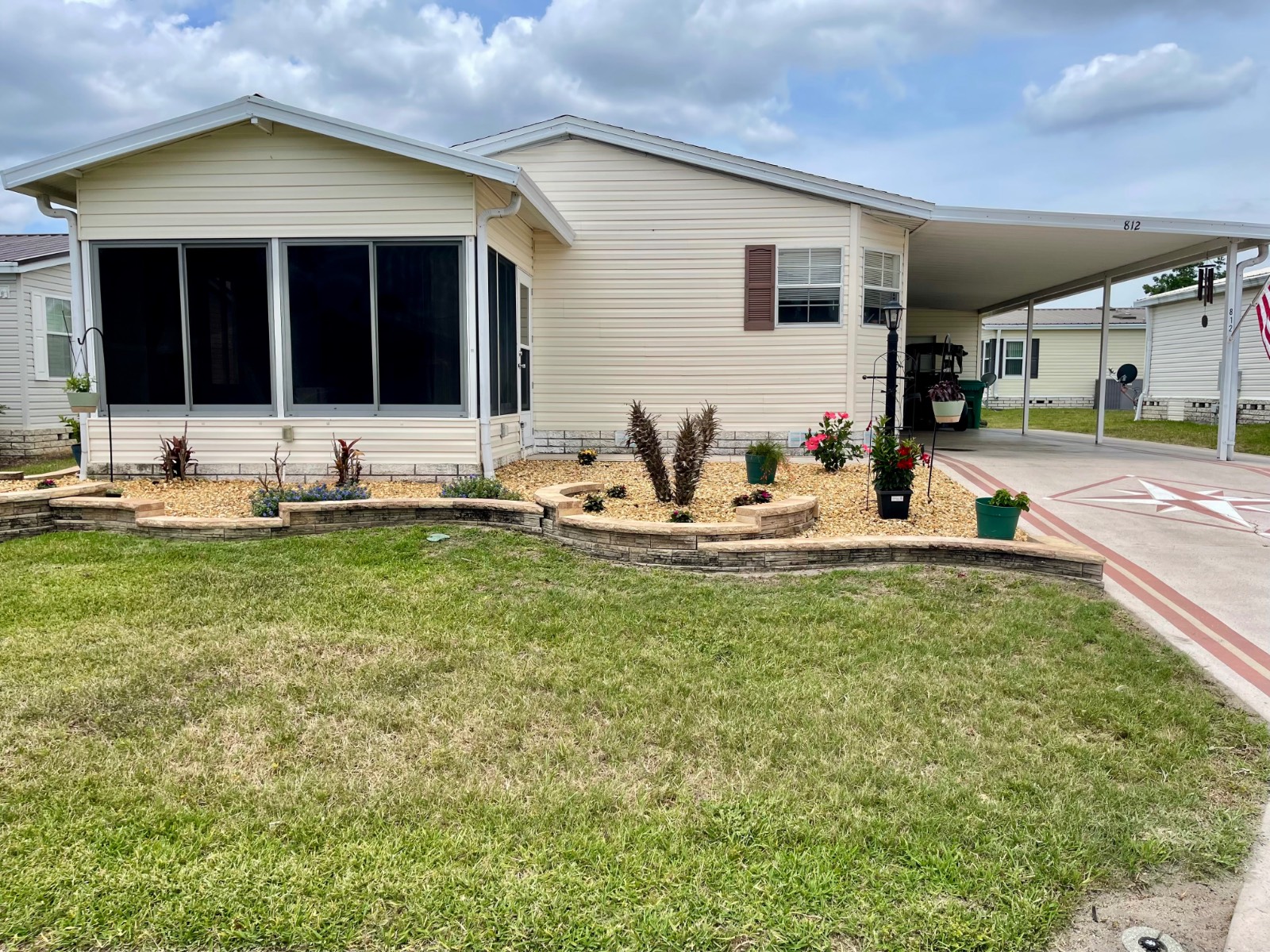 812 Trevino Dr
