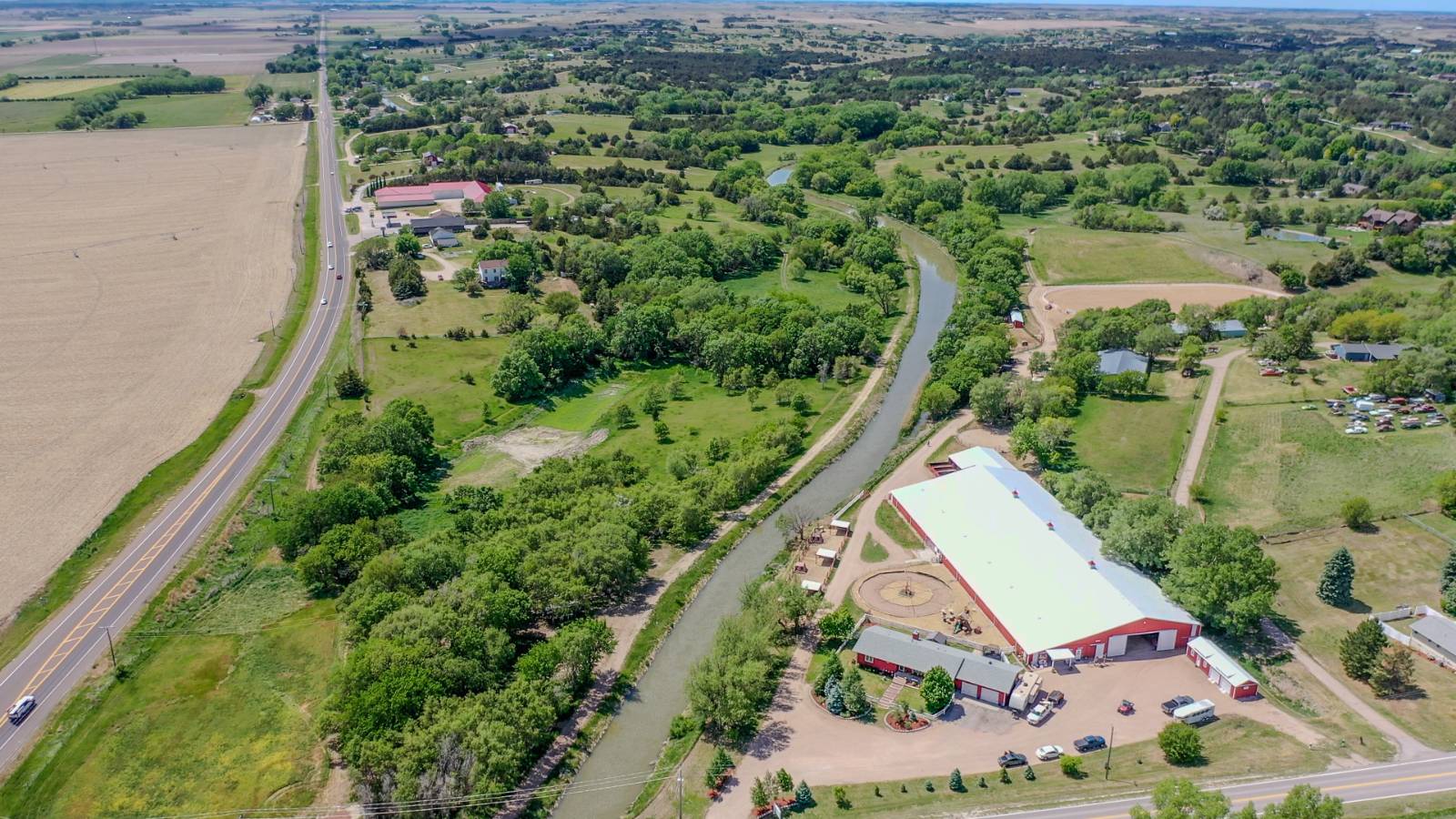 Photo 3 of 40 of farm or ranch property listing at 2446 Cottonmill Avenue, Kearney, NE 68845
