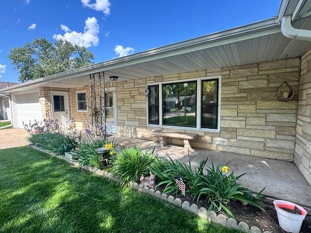 450 S 4th Avenue, Burwell, NE