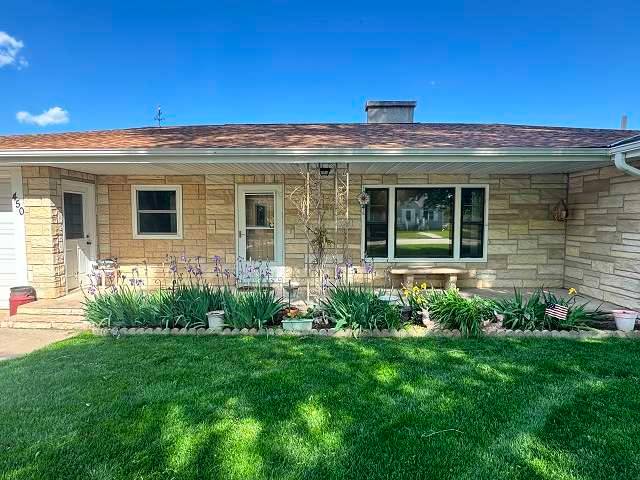 450 S 4th Avenue, Burwell, NE