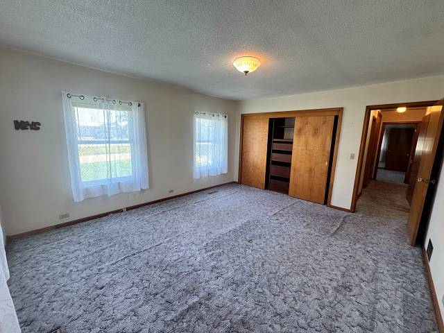 450 S 4th Avenue, Burwell, NE