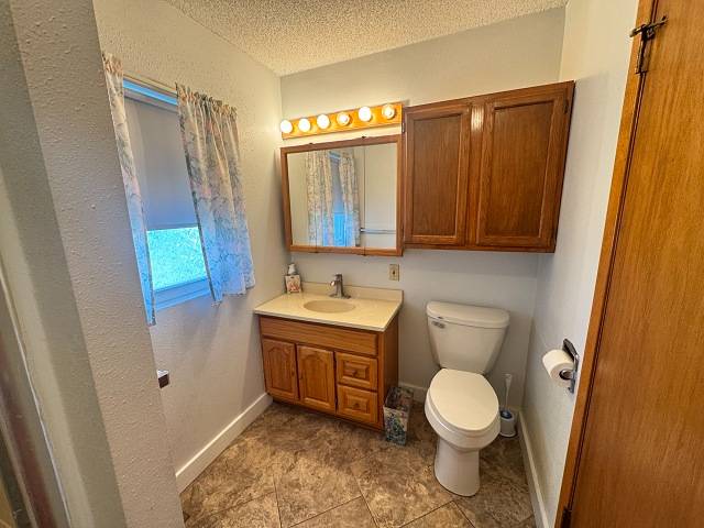 450 S 4th Avenue, Burwell, NE