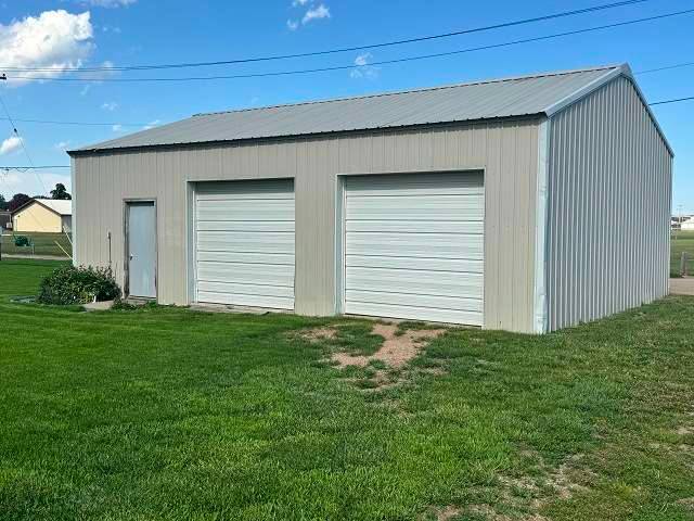 450 S 4th Avenue, Burwell, NE