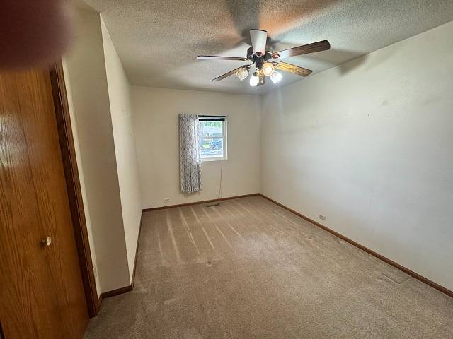 450 S 4th Avenue, Burwell, NE