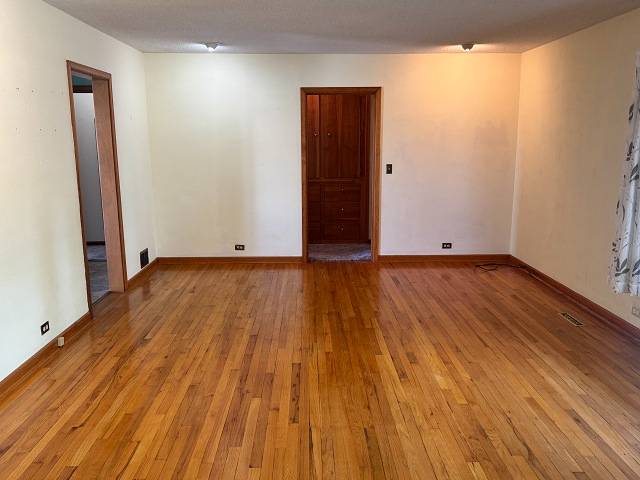 450 S 4th Avenue, Burwell, NE