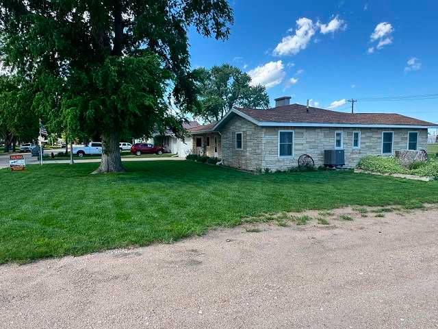450 S 4th Avenue, Burwell, NE
